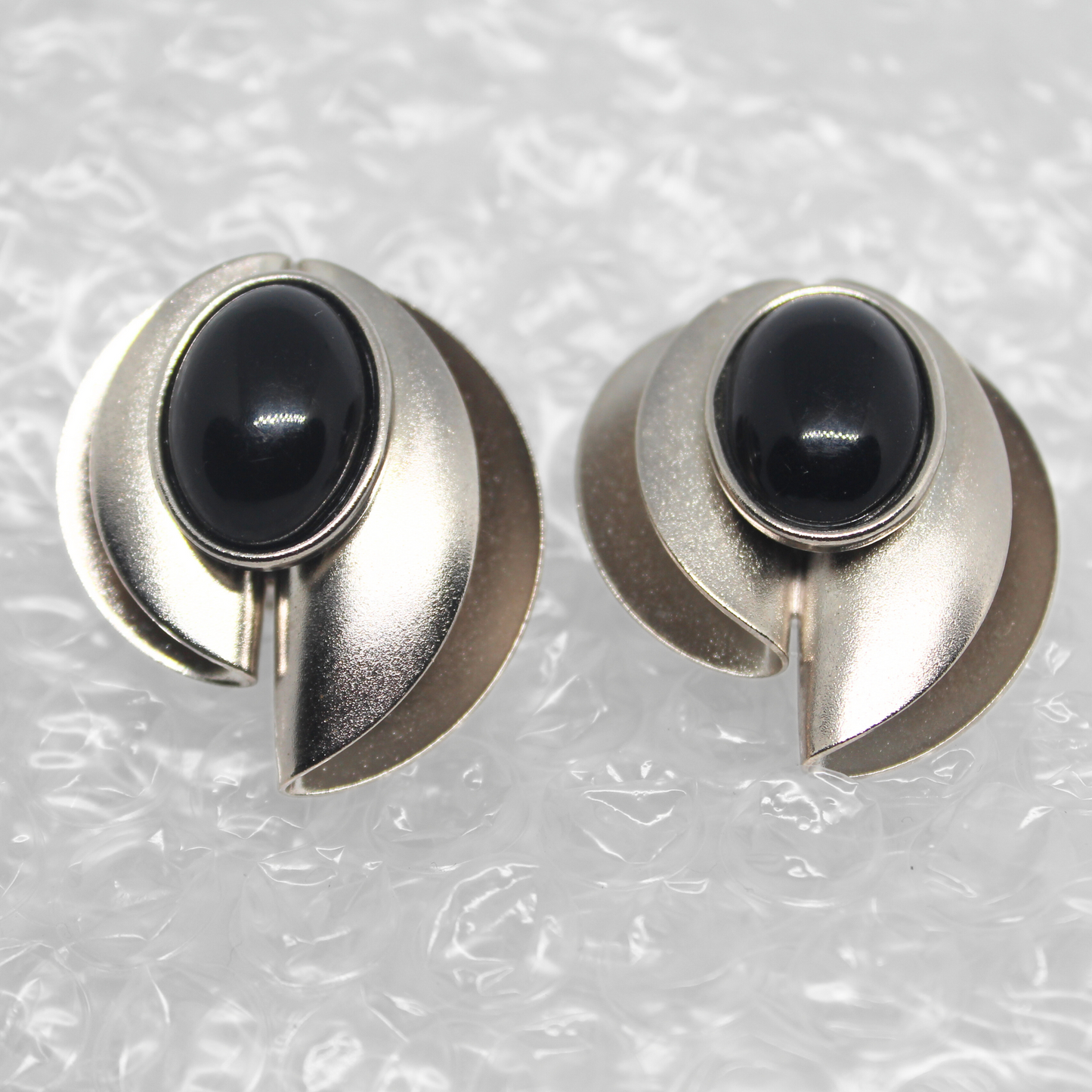 Mod Noir Cabochon Earrings