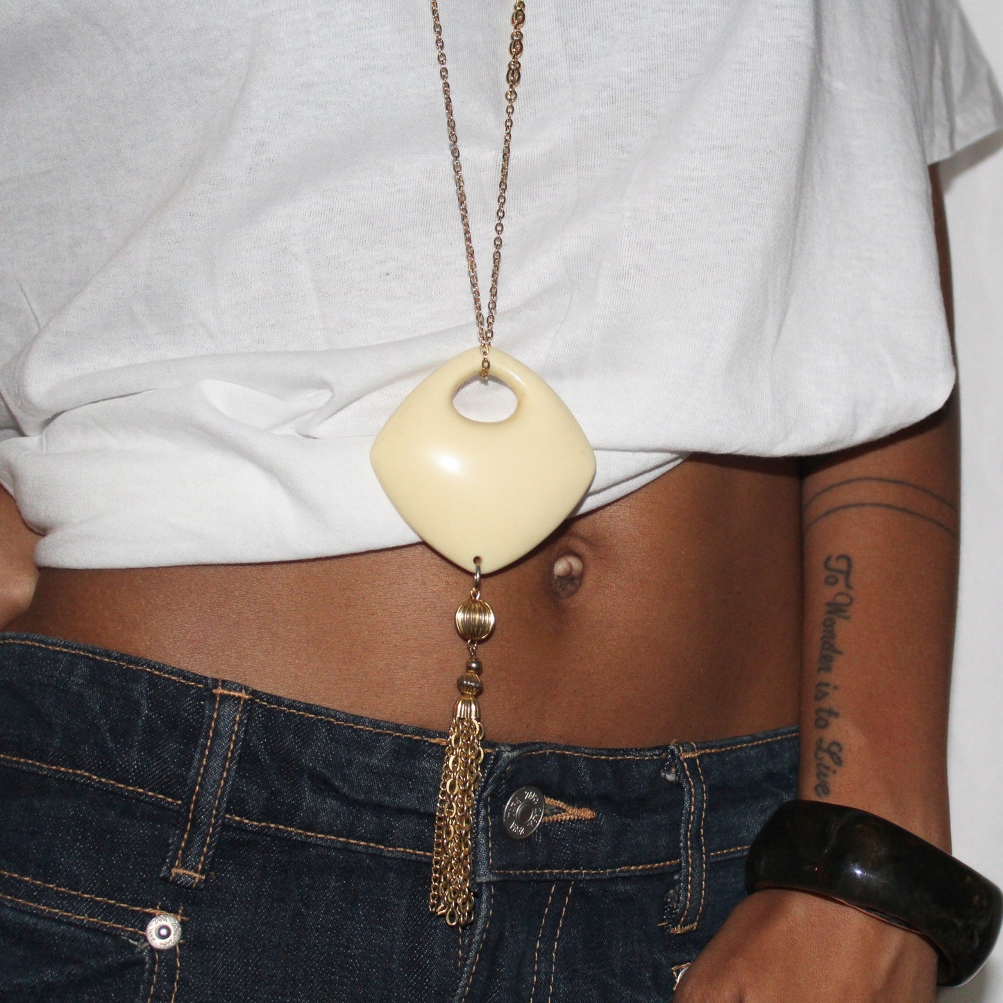 Cream and Gold Pendant Necklace